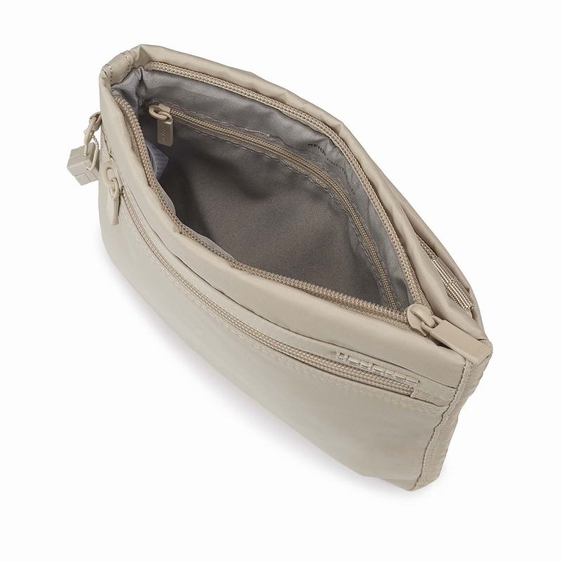 Women's Hedgren Leonce Shoulder Bags Beige | BEI7331BJ